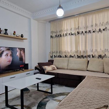 Apartment Rent Elbasan City Center 1 Экстерьер фото